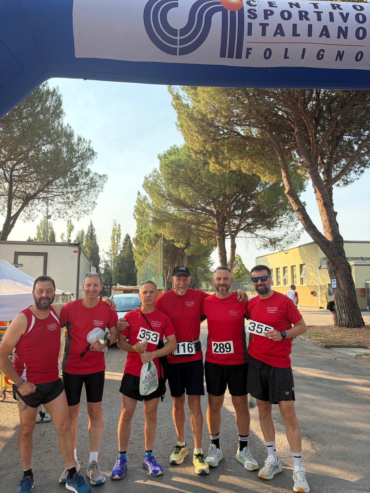 Michele, Andrea, Alfio, Franco, Filippo e Leonardo a Bevagna