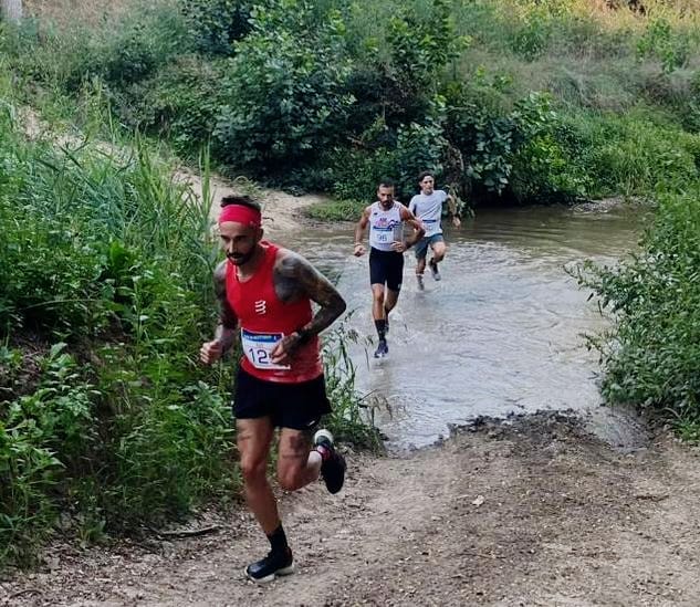 Ale al passaggio sul "guado" della Caina